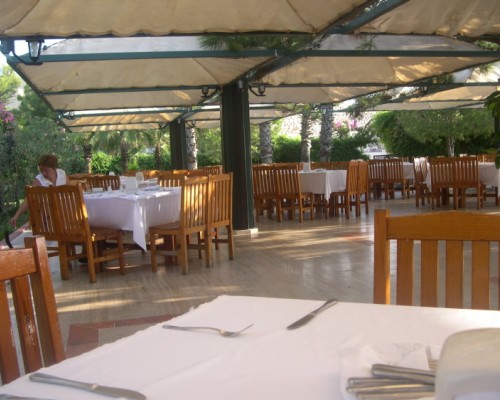 Majesty Club Kemer Beach: семейный отдых в Кемере