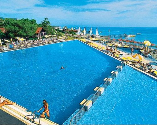 Majesty Club Kemer Beach: семейный отдых в Кемере