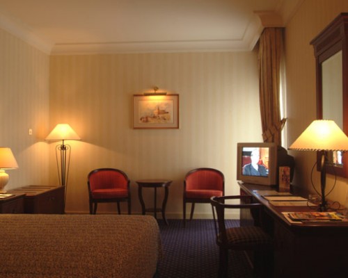 Отель Sands 5* в Абу-Даби