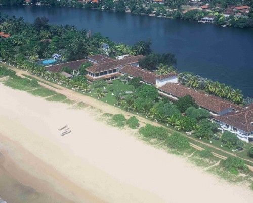 Ceysands 3* — отель в Бентоте, Шри-Ланка