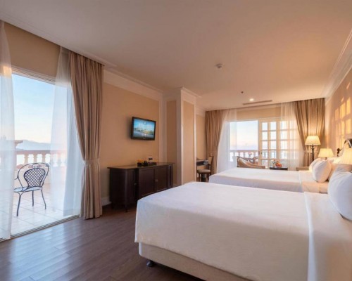 Sunrise Nha Trang Beach Hotel & Spa 5* — Нячанг, Вьетнам