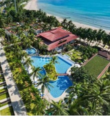 South China 4*