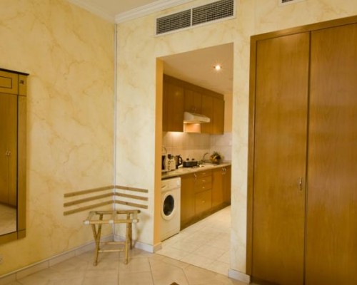 Ramee Hotel Apartments Apart 3*