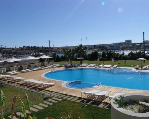 Отель Sisus 4* в Чешме: что важно знать перед бронированием