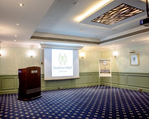 Excelsior Hotel Downtown 4* в Дубае — честный обзор
