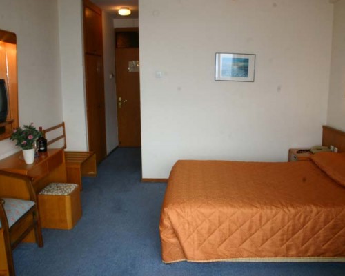 Sozer Hotel 3* в Кушадасы
