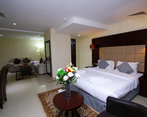Royal Falcon 3*