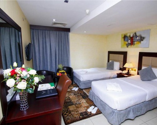 Royal Falcon 3*