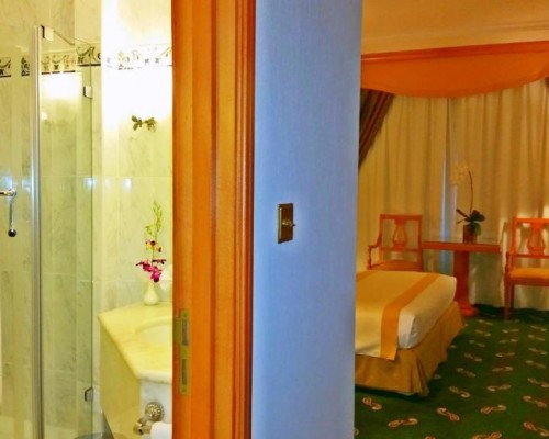 Carlton Palace Hotel 5* в Дубае: честный обзор