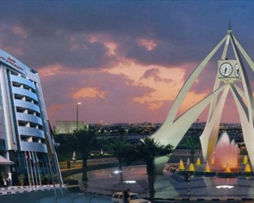 Metropolitan Deira 4*