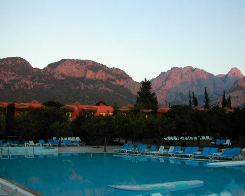 Club Hotel Siesta Garden 3* в Кемере: честный разбор от турагента