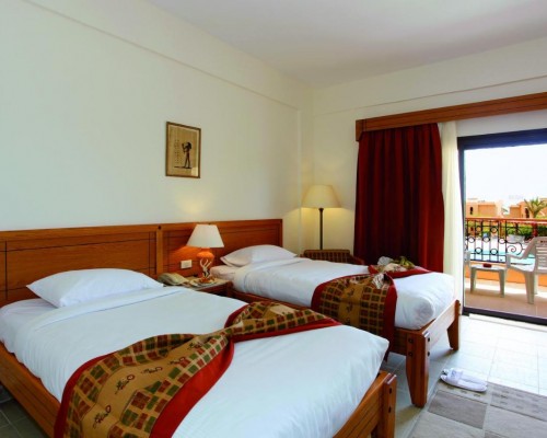 The Three Corners Fayrouz Plaza Beach Resort 5* — Марса Алам, Египет