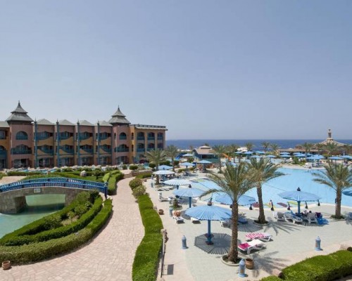 Dreams Beach Resort 5* в Марса Аламе: что важно знать перед бронированием