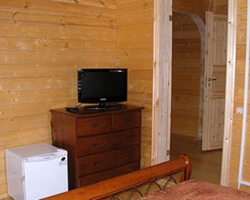 Duglas Hotel в Пицунде — отель без категории на первой линии