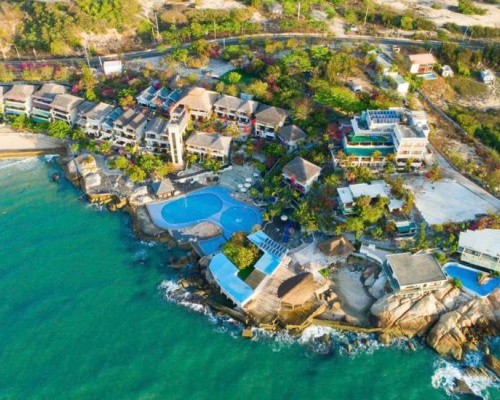Rock Water Bay 3* — отель в Фантхьете, Вьетнам