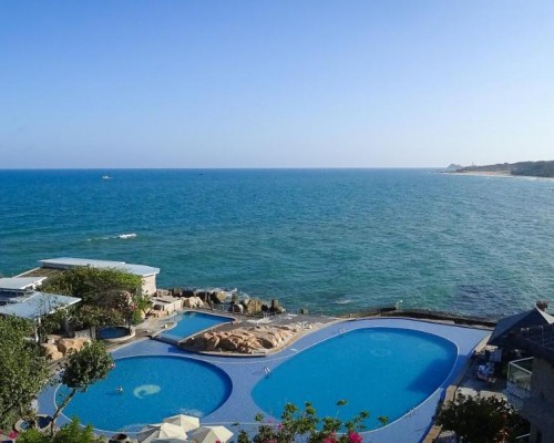 Rock Water Bay 3* — отель в Фантхьете, Вьетнам