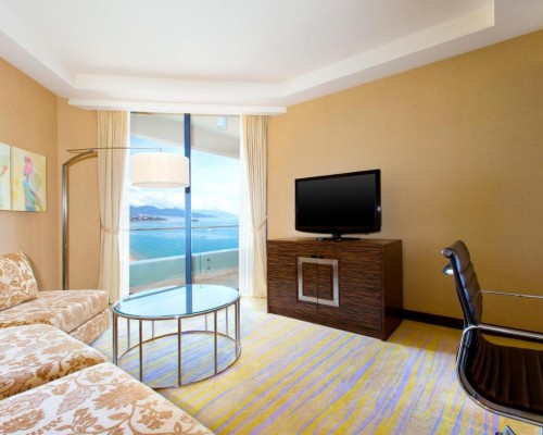 Sheraton Nha Trang 5* — отель на первой линии в Нячанге