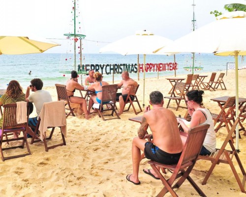 Sea Star 3* — отель на первой линии в Фукуоке