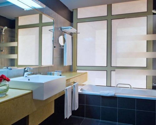 Time Grand Plaza Hotel 4*