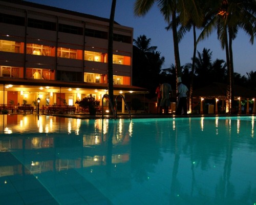 Paradise Beach 3* — Негомбо, Шри-Ланка
