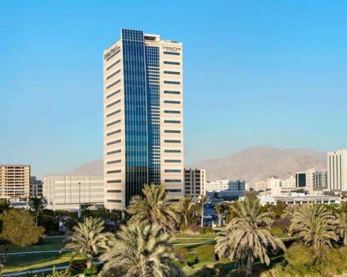 DoubleTree by Hilton Ras Al Khaimah — отель 4* в Рас-эль-Хайме