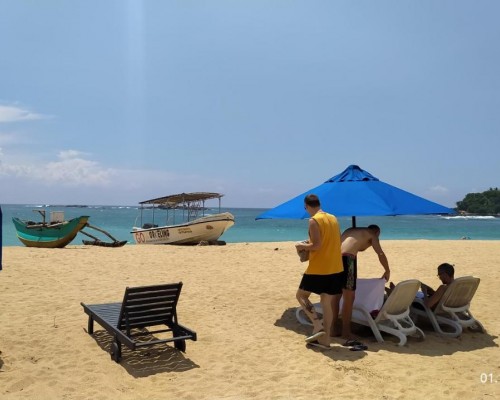 Full Moon Beach Resort 2* — Унаватуна, Шри-Ланка