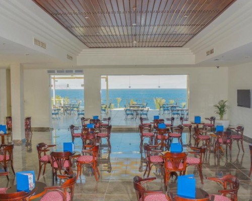 Pickalbatros Royal Grand Sharm — отель на первой линии в Шарм-эль-Шейхе