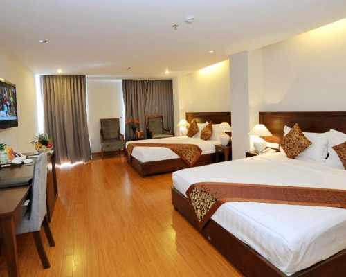 HaNoi Golden Hotel 3* — отель в Нячанге