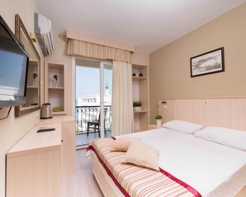 Ileri Hotel & Apartments в Чешме: что важно знать перед бронированием