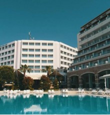 Batihan Beach Resort & Spa 4* Batihan Beach Resort & Spa 4*