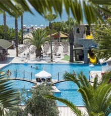 Thalia Beach Resort 4*