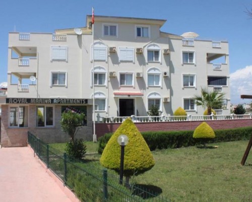 Royal Marina Apartments, Дидим: апартаменты у пляжа Манастыр