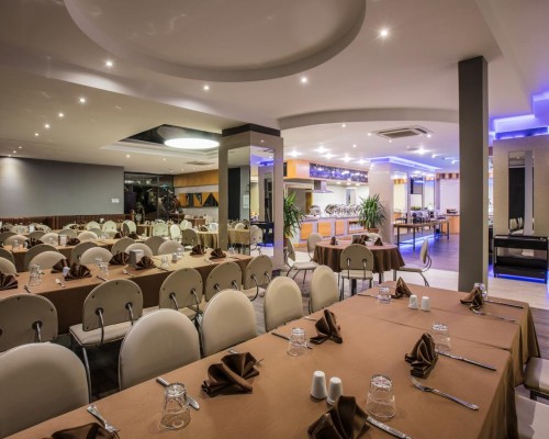 Marina Hotel & Suites Kusadasi 4* — отель в Кушадасы