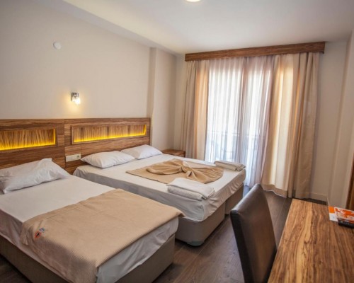 Solmaz Deluxe Hotel 2* в Чешме: что важно знать перед бронированием