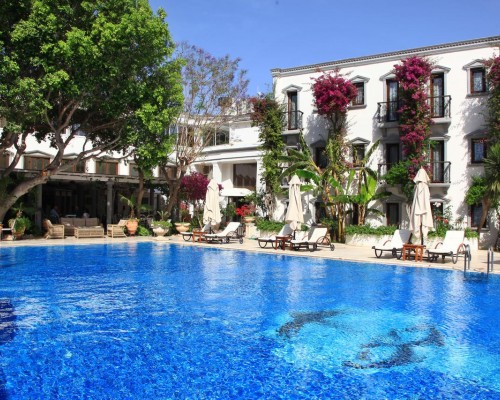 DoubleTree by Hilton Bodrum Marina Vista 4* — отель в Бодруме