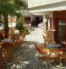 Semiz Apart Hotel 