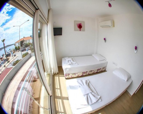 Ufuk Butik Hotel — апартаменты в центре Чешме