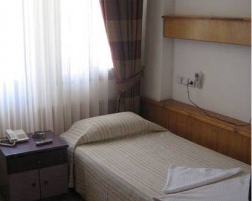 Yuksel Hotel в Кушадасы: что важно знать перед бронированием