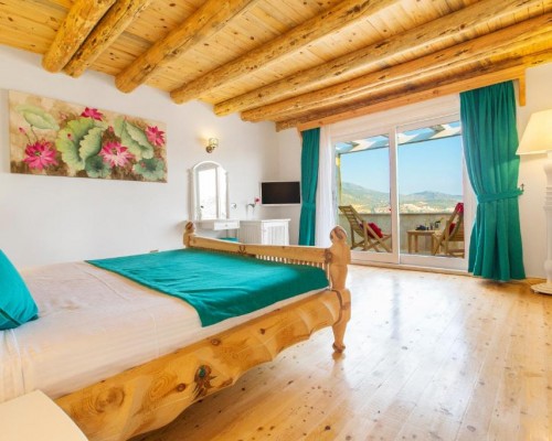 Elixir Hotel в Калкане — уютный отель без звёзд