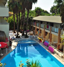 Tropic On The Beach Hotel