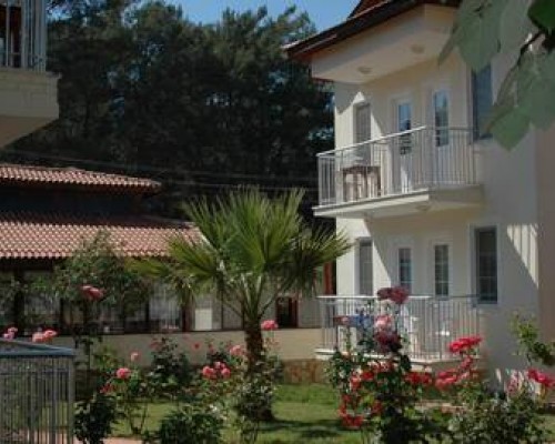 Dogus Hotel в Фетхие: что реально есть в отеле без категории
