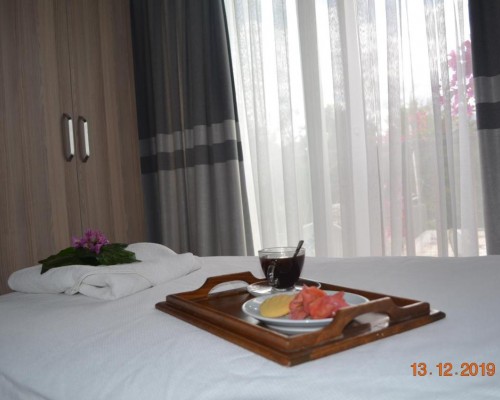 Hotel Uygar — семейный отель в Фетхие у пляжа Чалыш
