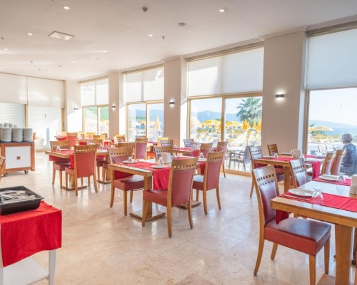 Arora Hotel 4* в Кушадасы: что важно знать перед бронированием