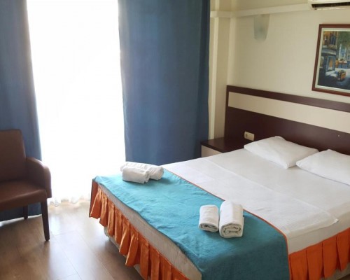 Faik Hotel в Чешме: честный обзор отеля в центре