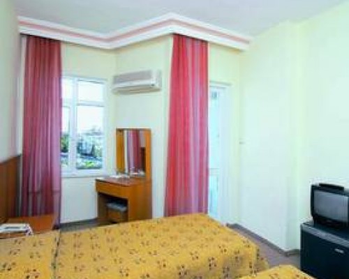 Lara Plaza 3* — Анталья, песчаный пляж