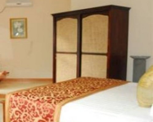 Hotel Bentota Village 2* — отель в Бентоте, Шри-Ланка