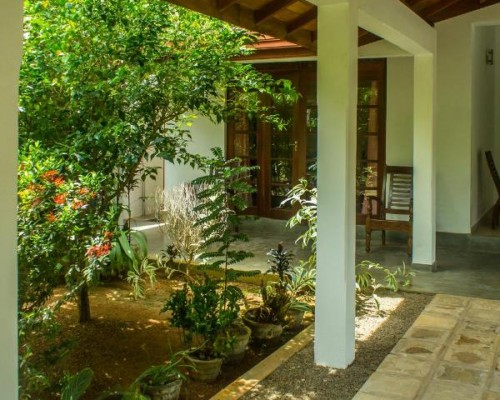 Ayurveda Sakura Villa 3* — Бентота, Шри-Ланка