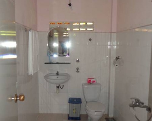 Lien Hiep Thanh Hotel 2* — Фукуок, первая линия