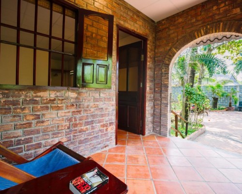 Lien Hiep Thanh Hotel 2* — Фукуок, первая линия