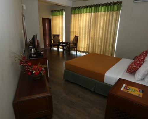 Hikkaduwa Beach Hotel 3* — Хиккадува, Шри-Ланка
